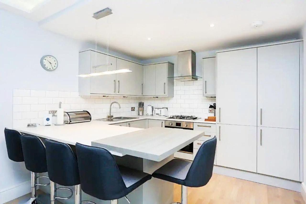 Modern 3 Bedroom Apartment, West End إدنبرة المظهر الخارجي الصورة